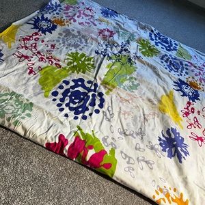 Bright colorful duvet cover- perfect for summer!